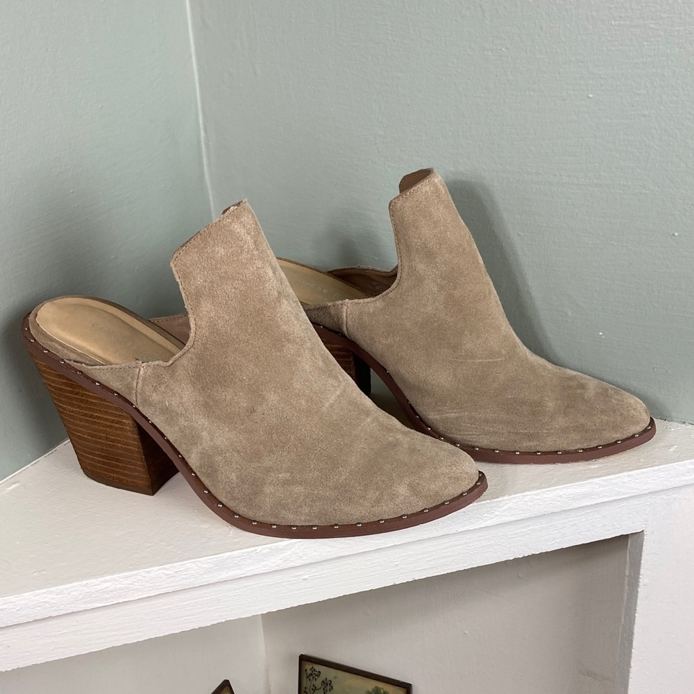 Chinese Laundry Suede Leather Tan Women's Mules Booties Block Heels 9.5 - Picture 2 of 13